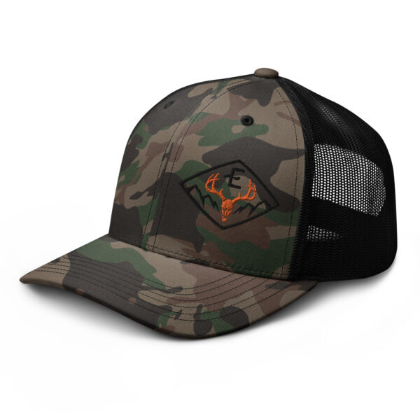 camouflage trucker hat camo black left front 662e7bd327bfc