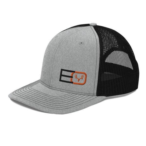 snapback trucker cap heather grey black left front 662e757459204